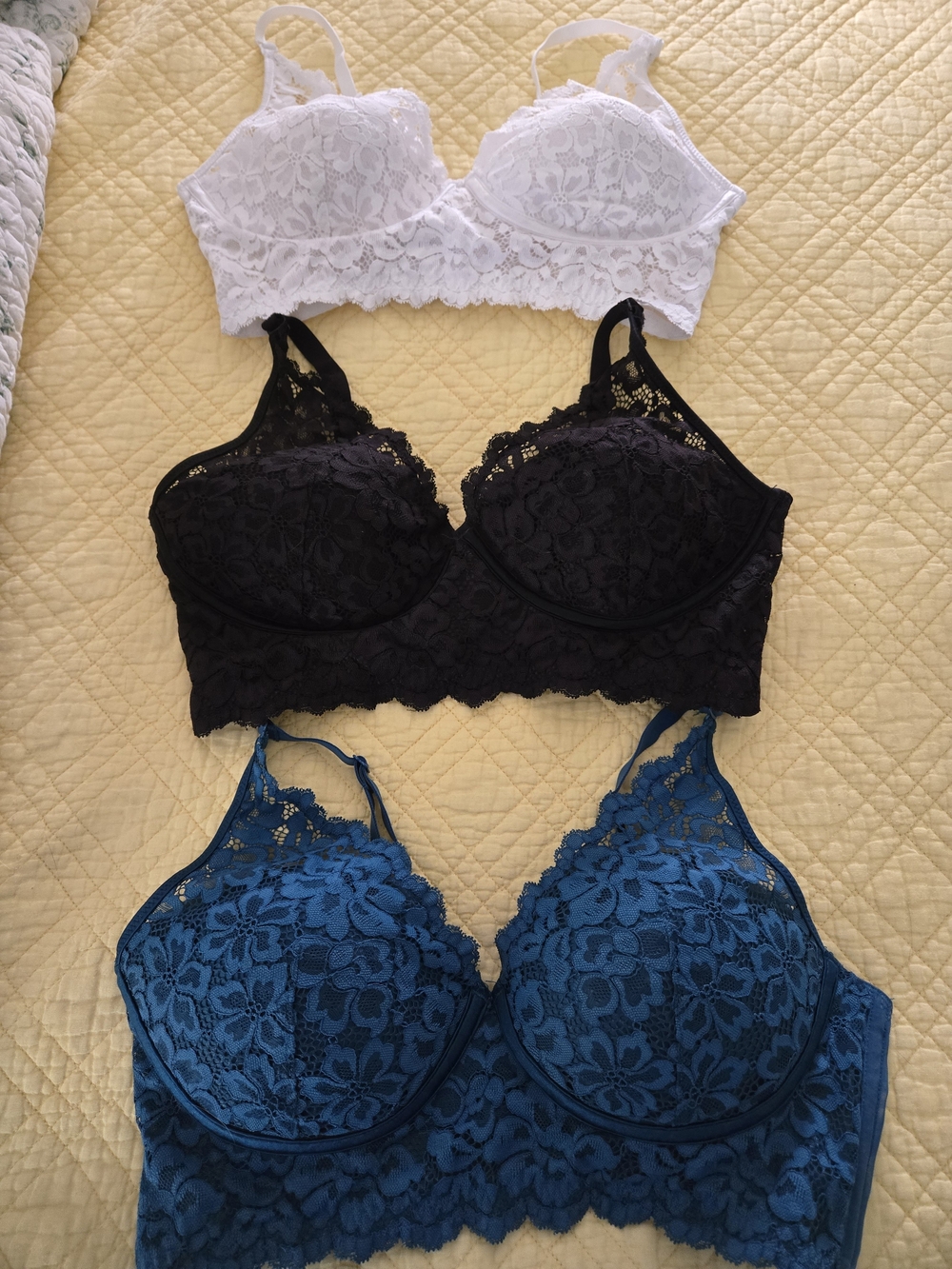 NWOT Maidenform Lace Wireless Bras— White(34C), Black & Teal(both 36C)
